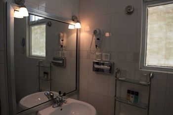 金沙萨 Venus酒店 外观 照片
